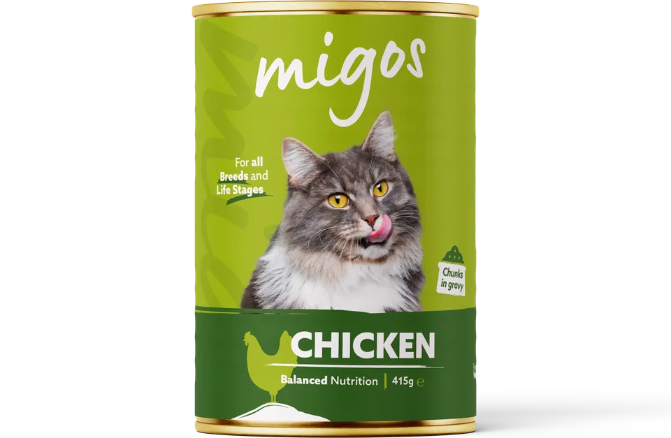 Can of Migos chicken wet cat food, 415g, with chunks in gravy, for all breeds and life stages.